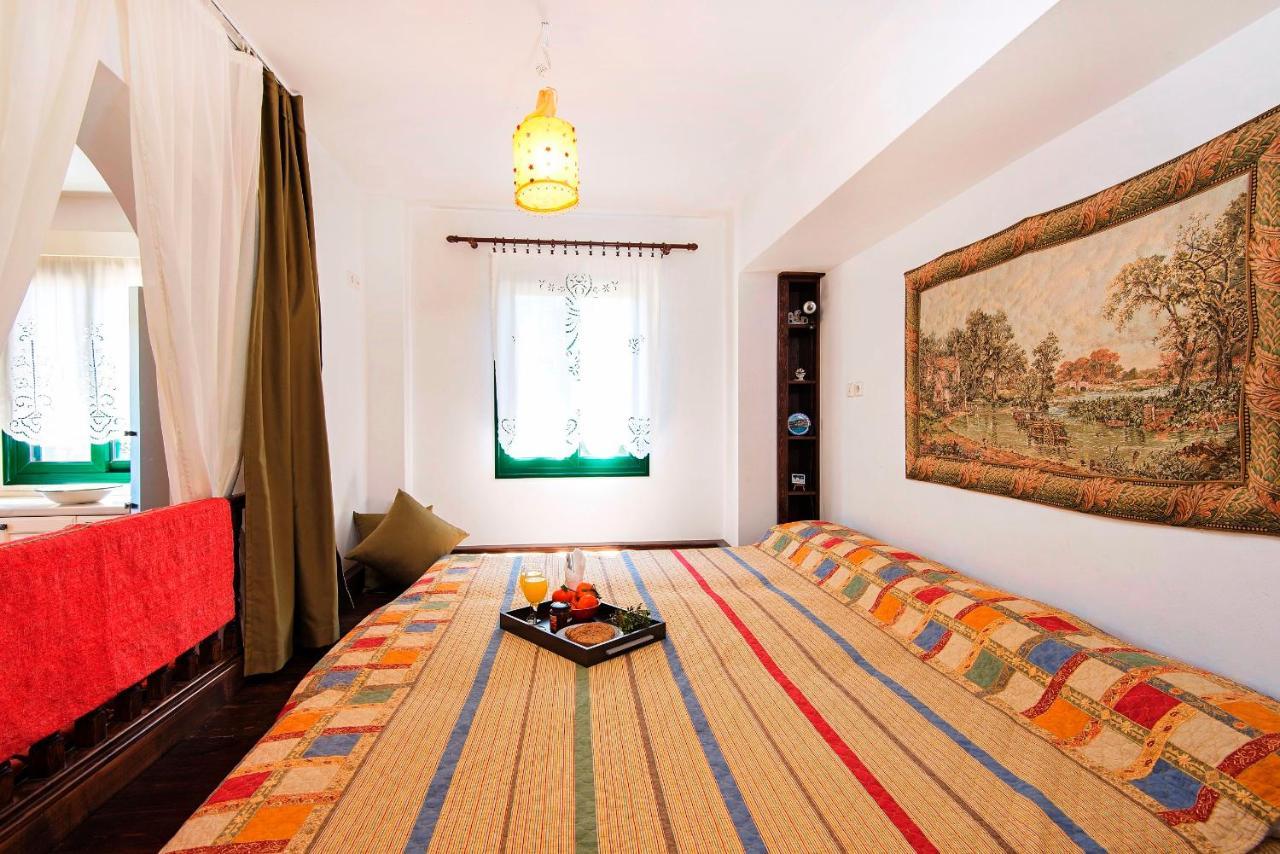 Villa Akti ลาคาเนีย ภายนอก รูปภาพ